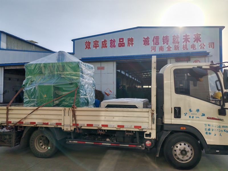 專車給鑽井隊發一套630kw-6變頻（pín）電機（jī）和變頻櫃